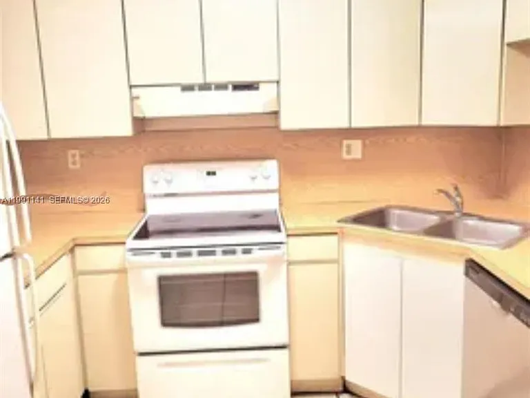 5765 W 25th Ct #211 — Photo 6