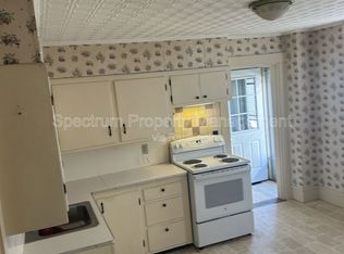 12 East St #2, Skowhegan, ME 04976