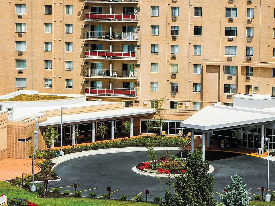 Hummingbird Pointe & The Gardens