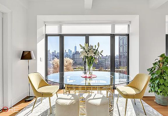 2nd image of 160 W 12th St APT 102