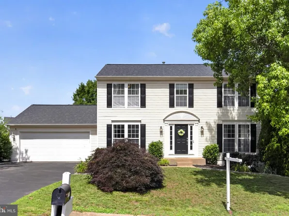 10110 Mindy Ct, Fredericksburg, VA 22408