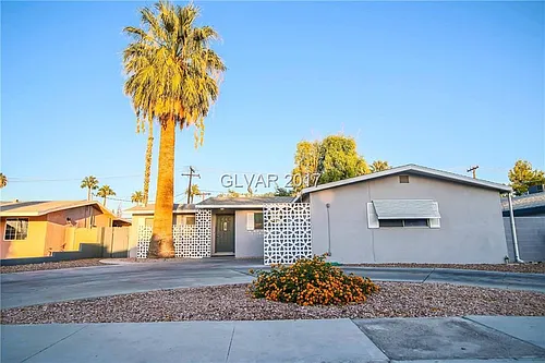 113 Woodley St Photo 1