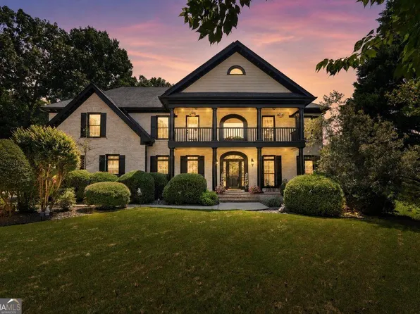 110 Ridge View Dr, Ball Ground, GA 30107