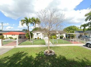 11221 SW 7th Ter, Sweetwater, FL 33174