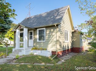 304 E Ellis Ave, Belding, MI 48809