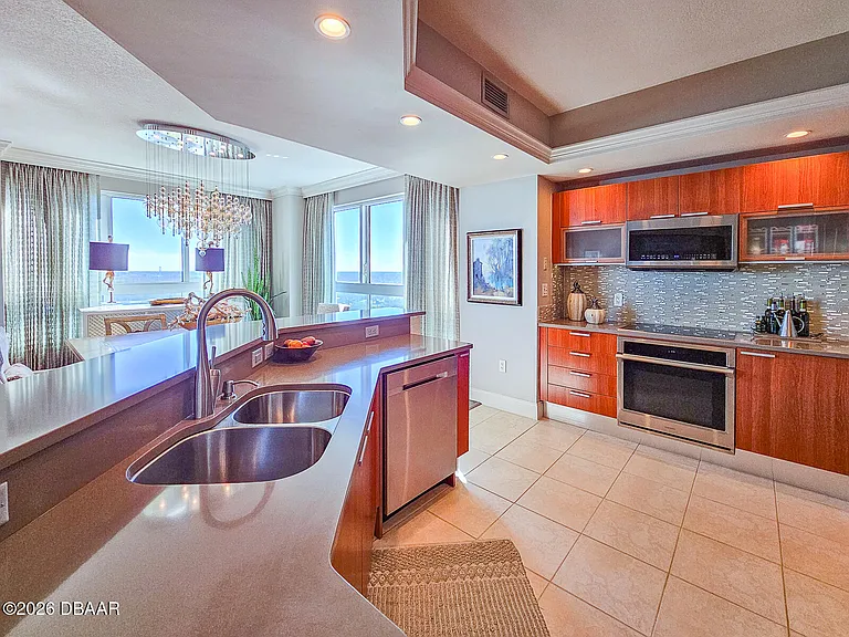 231 Riverside Dr #1509-1 — Photo 16