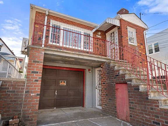 2nd image of 67-36 52nd Rd