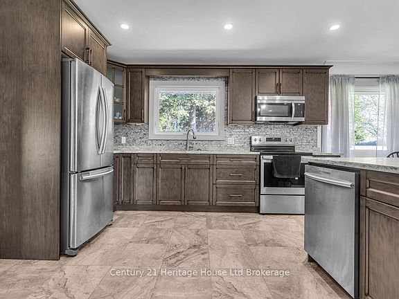5th image of 164575 Kellett Rd