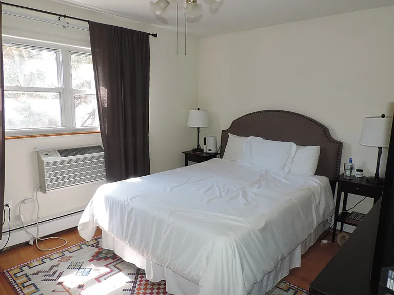 907 Washington St #1A — Photo 8