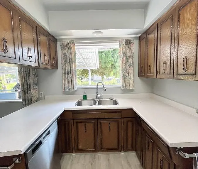 2 Mary Hill Rd — Photo 9