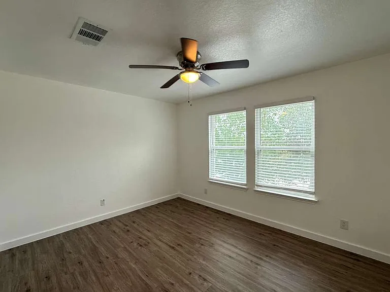 6414 Kensinger Pass — Photo 12