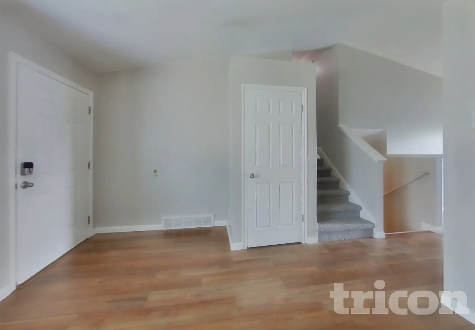 5845 S 4025 W Roy UT — Photo 2