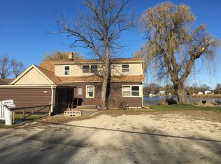 3460 S Shore Dr, Hubertus, WI 53033