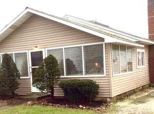 11 Pennsylvania Dr, Conneaut, OH 44030