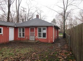 308 Grand Blvd, Loves Park, IL 61111