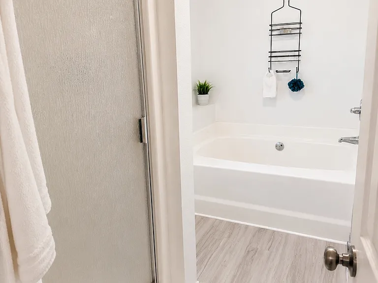 6053 Toulouse Dr — Photo 14
