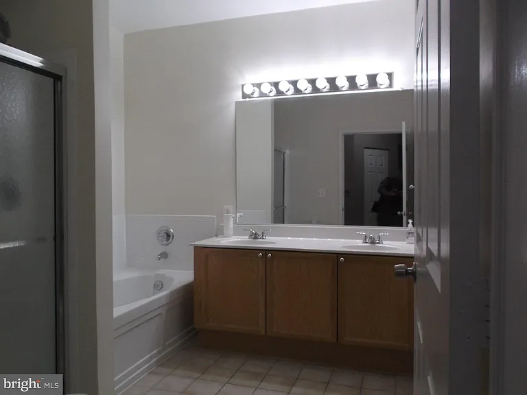 2710 Bellforest Ct #108 — Photo 16