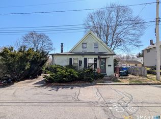 15 Walnut Street, Stonington, CT 06379