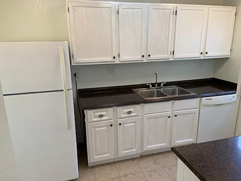 5425 Genoa Ln — Photo 7