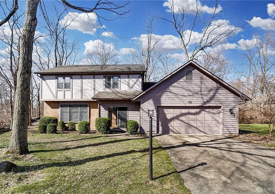 1st image of 330 Green Oak Dr