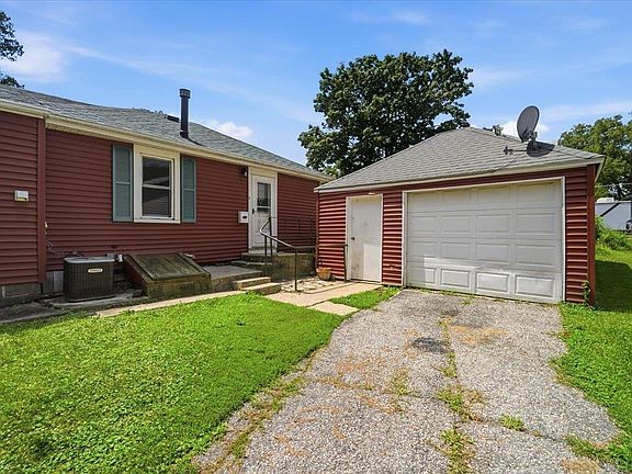 2nd image of 1518 11th St
