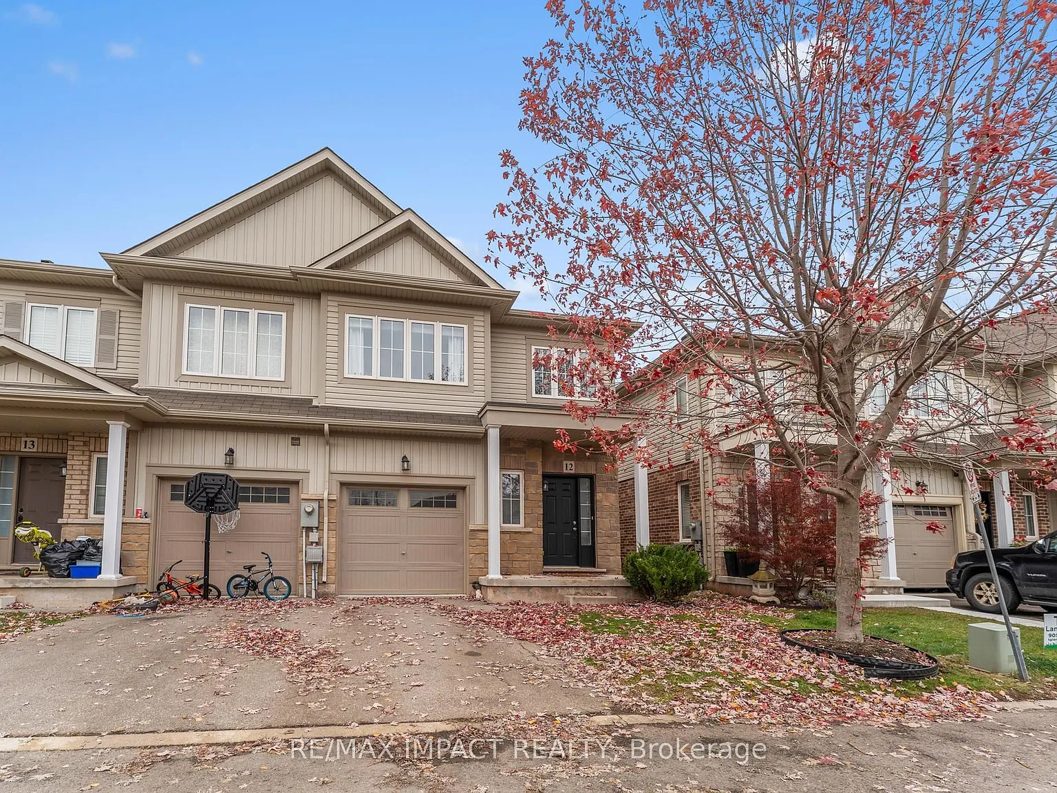 3 bed, $2,700 — Photo 3