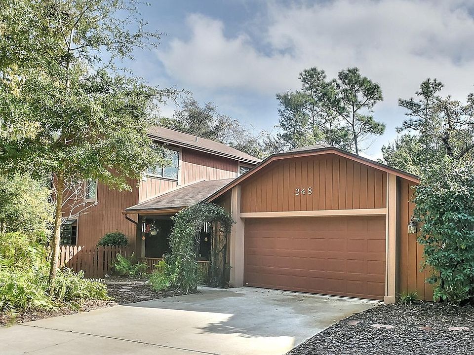 1st image of 248 Woodstock Ct