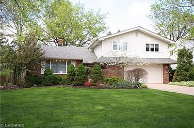 1st image of 5563 Lansbury Ln