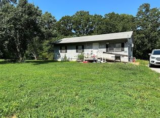 14147 Hardin Rd, De Soto, MO 63020