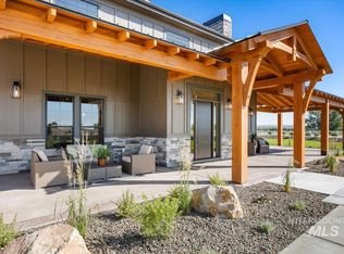 8860 Kemp Rd, Middleton, ID 83607