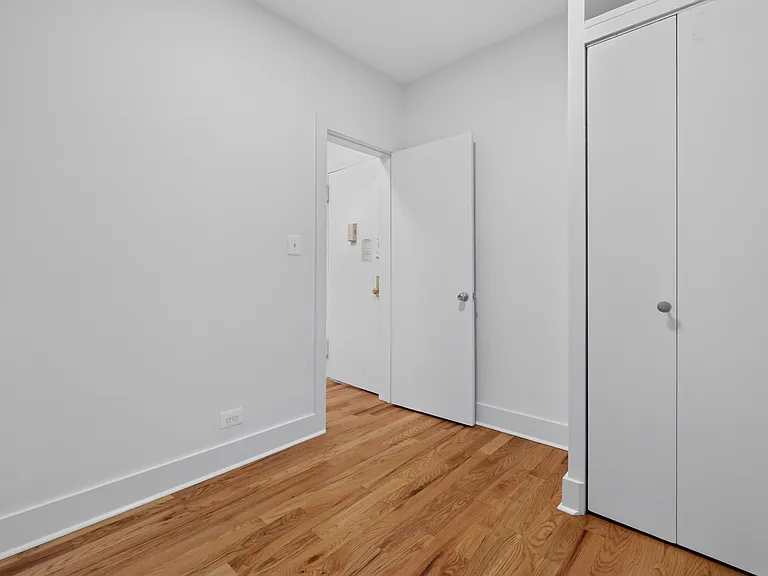 483 Amsterdam Ave #1 — Photo 12