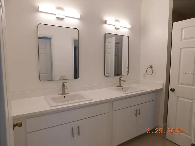 6100 Stevenson Dr #105 — Photo 20