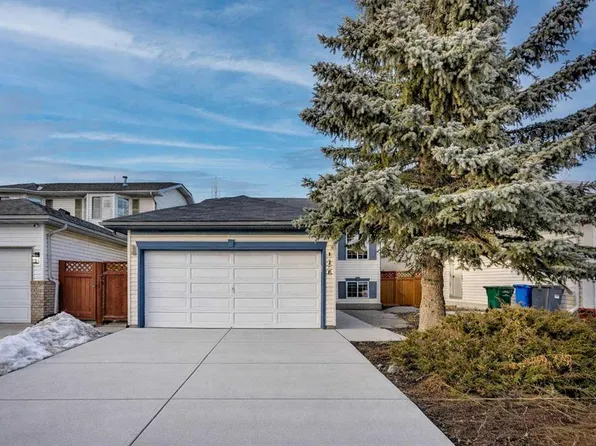 170 S Citadel Gdns NW, Calgary, AB T3G 3X6