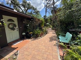 590 Artists Ave, Englewood, FL 34223