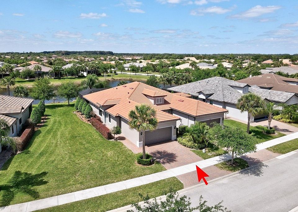 1st image of 4326 Beauty Leaf Cir