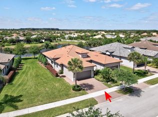4326 Beauty Leaf Cir, Vero Beach, FL 32967