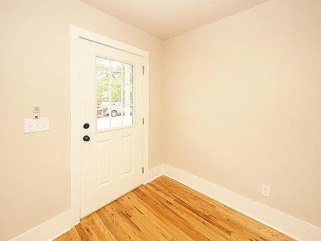 447 N Nassau St — Photo 19
