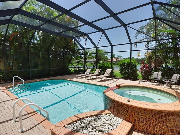 5901 Ashford Ln — Photo 29