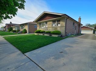 3900 Emerson Dr, Schiller Park, IL