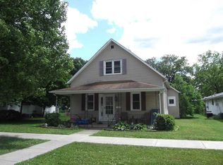 646 Blackman St, Clinton, IN 47842