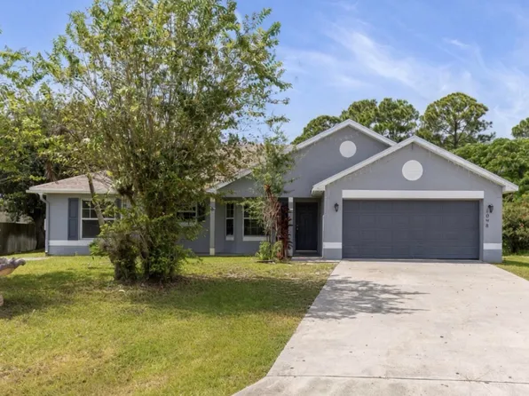 1098 SW SW Du Bois Avenue, Port St Lucie, FL 34953