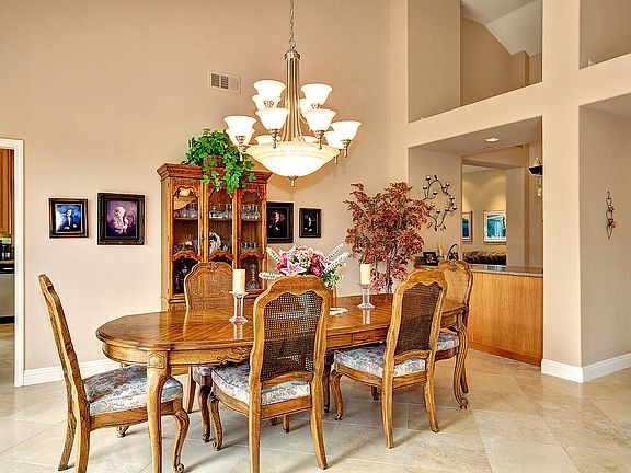5th image of 2398 Moberly Ct