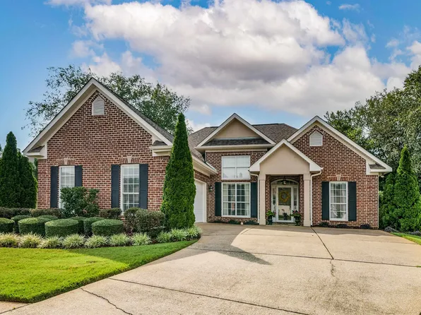 1332 Old Cahaba Trce, Helena, AL 35080