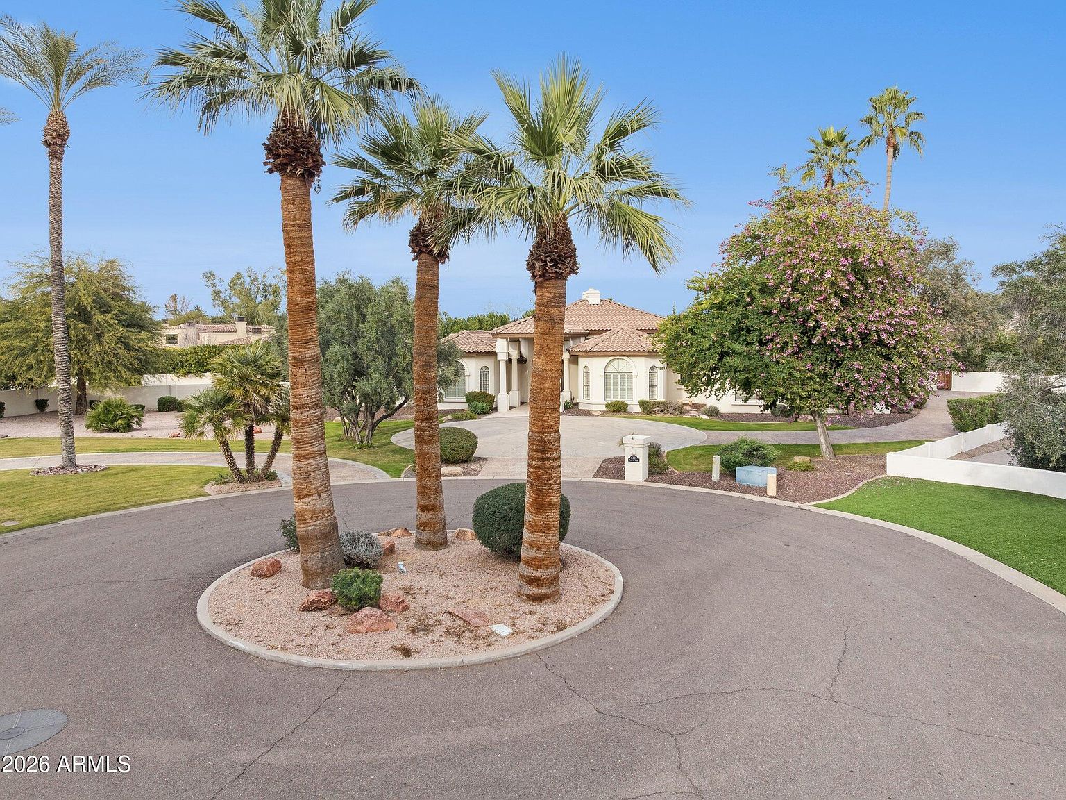 8303 N 61st Pl, Paradise Valley, AZ 85253 | Zillow