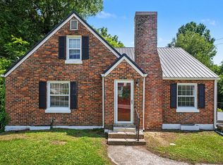 112 8th Ave, Columbia, TN 38401