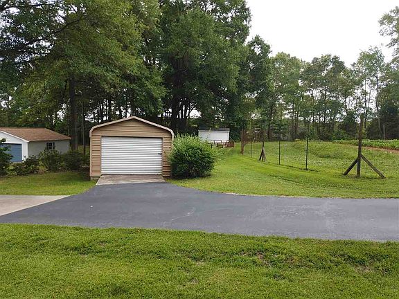 4th image of 255 Woodside Ct