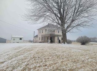 1456 Filmore Rd, Elgin, IA 52141