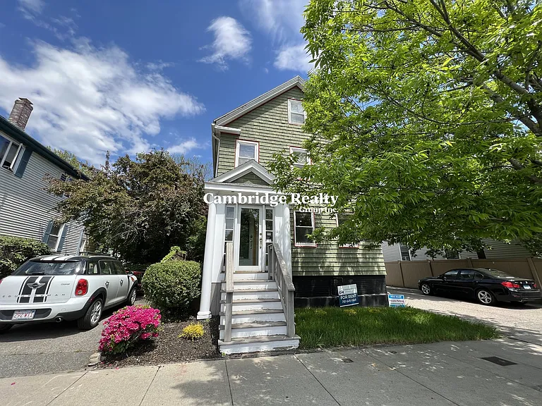 735 Somerville Ave #1T — Photo 16