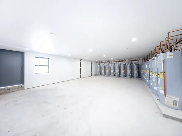 165-20 Sanford Avenue image 49 of 50