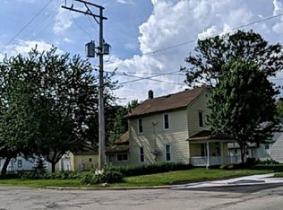 610 S 4th St, Oregon, IL 61061